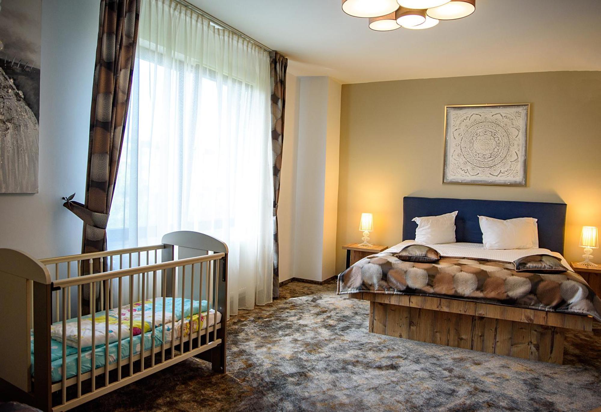 Hotel Stefani Sibiu Bagian luar foto