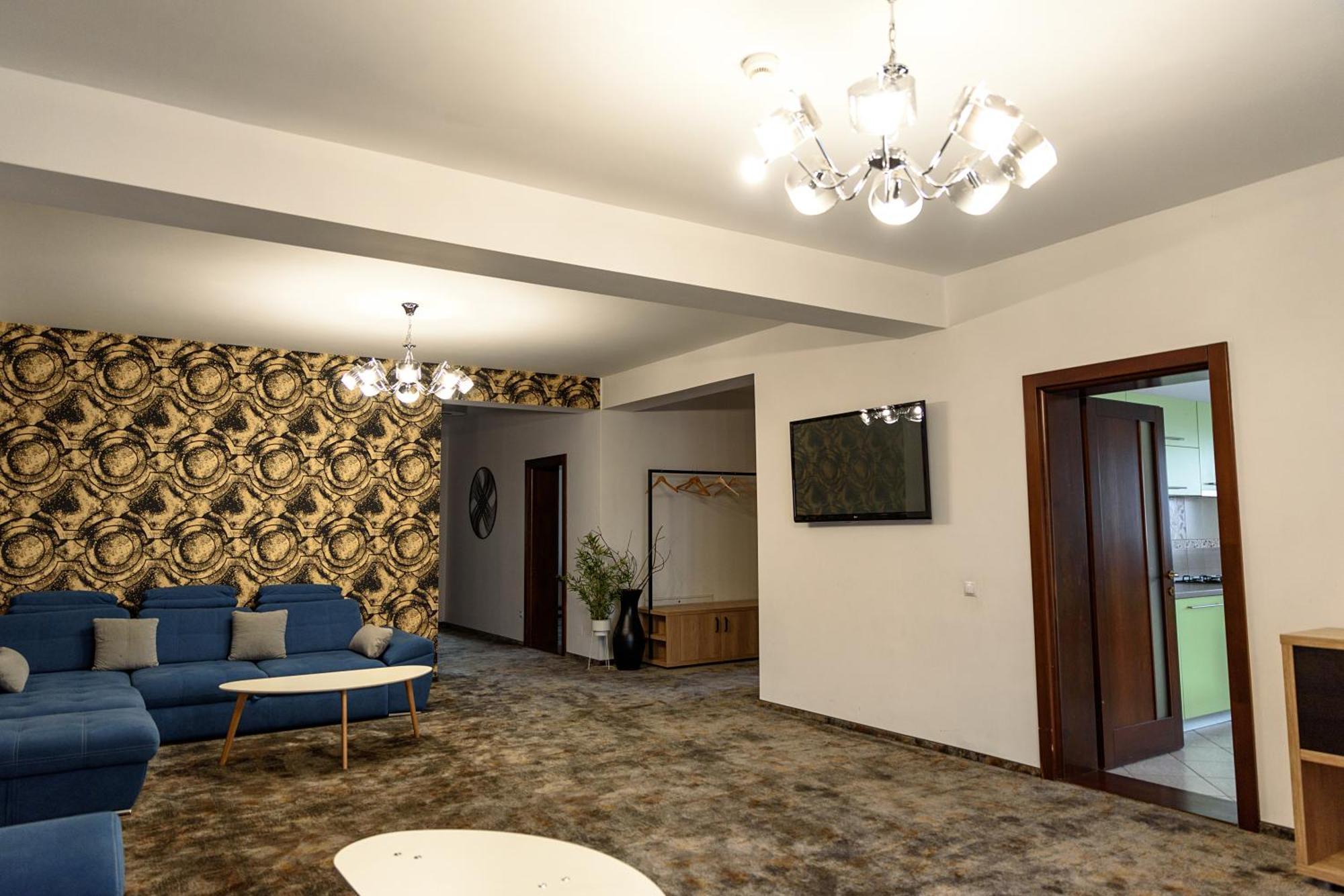 Hotel Stefani Sibiu Bagian luar foto