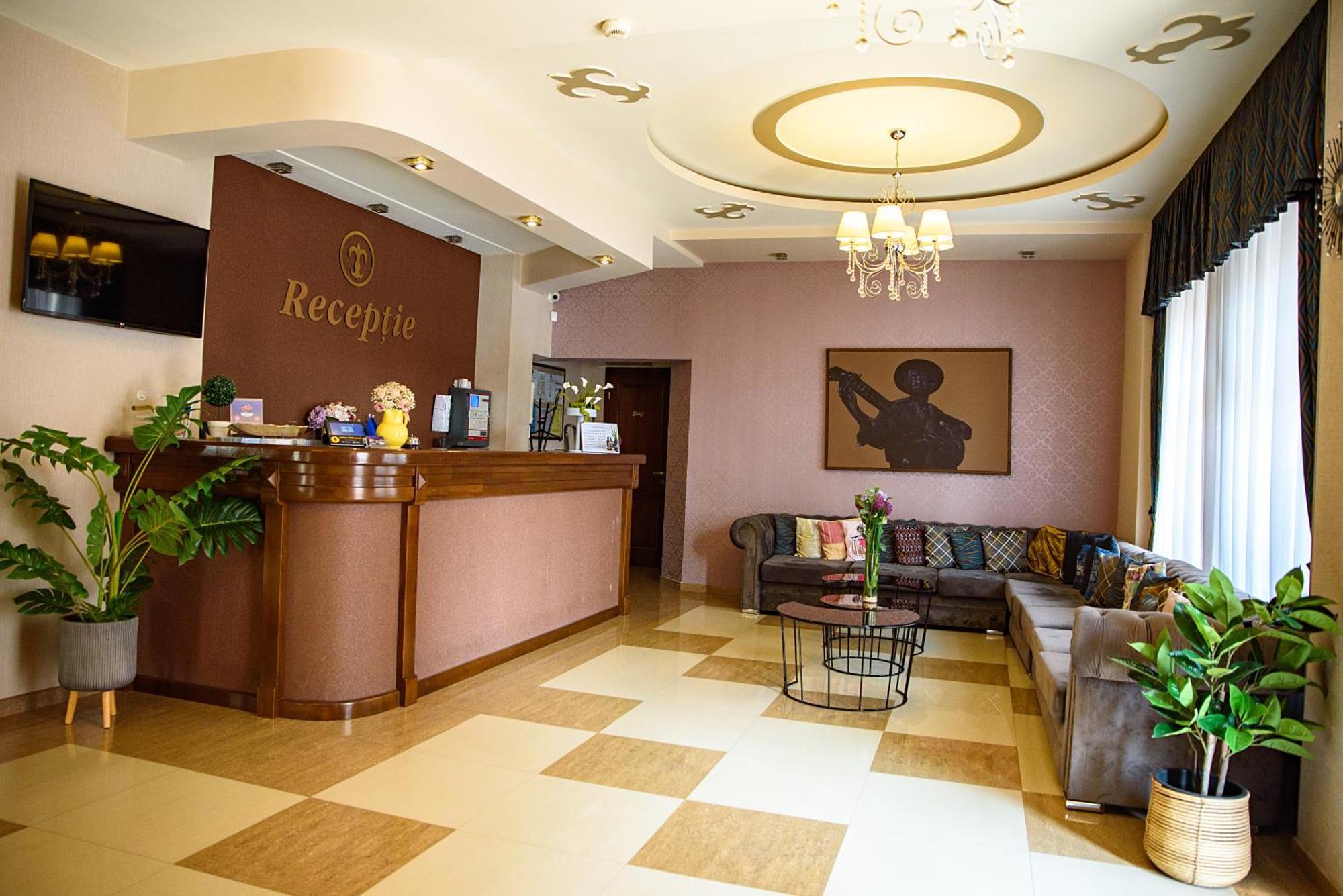 Hotel Stefani Sibiu Bagian luar foto