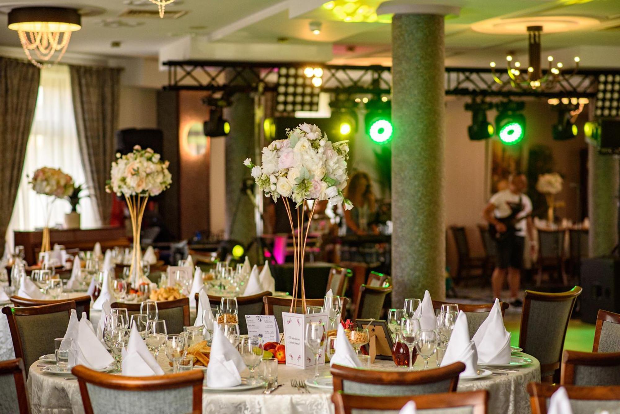Hotel Stefani Sibiu Bagian luar foto