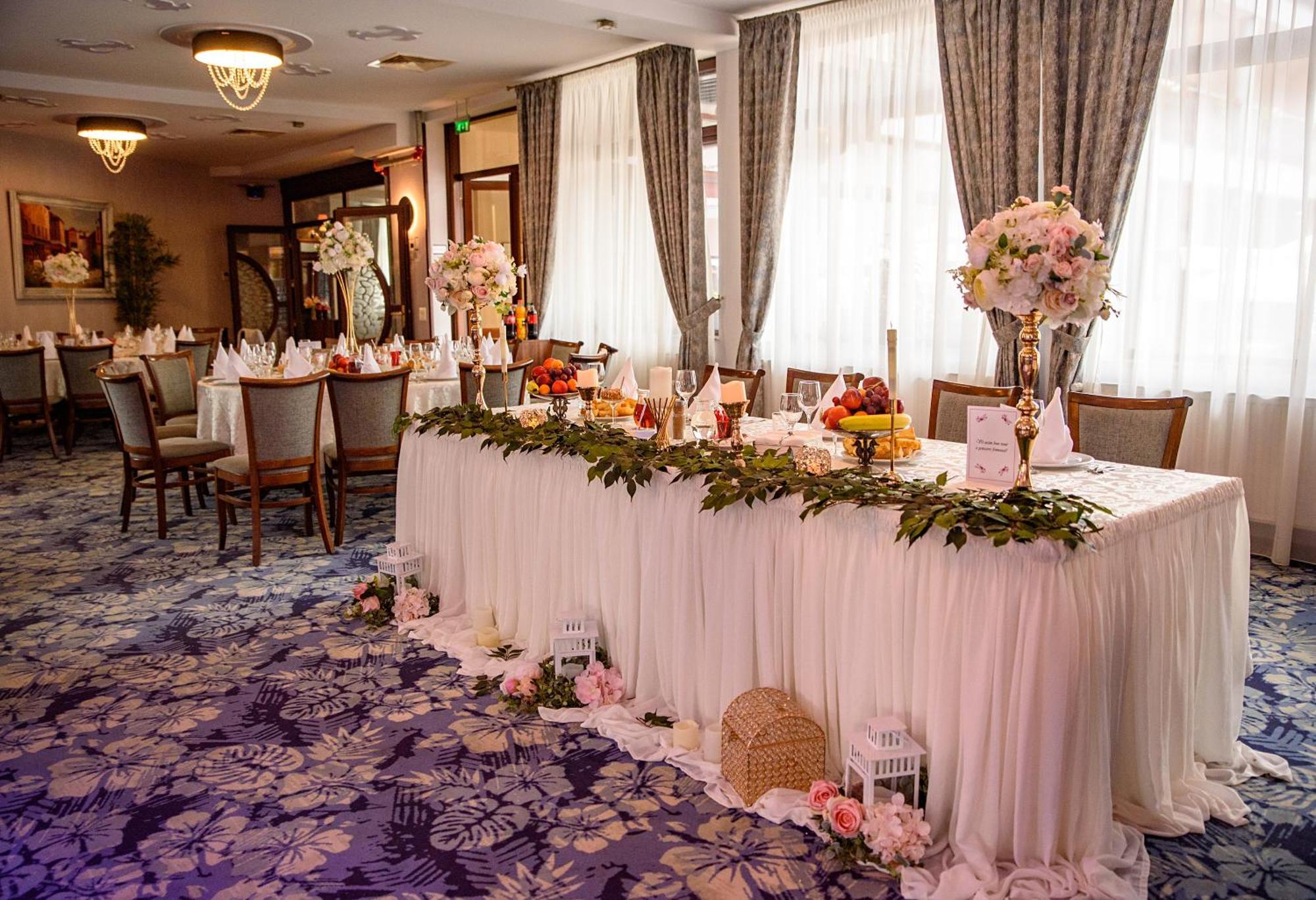 Hotel Stefani Sibiu Bagian luar foto