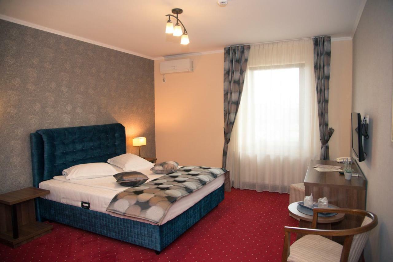 Hotel Stefani Sibiu Bagian luar foto