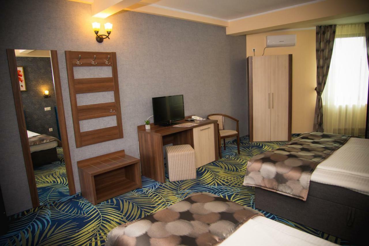 Hotel Stefani Sibiu Bagian luar foto