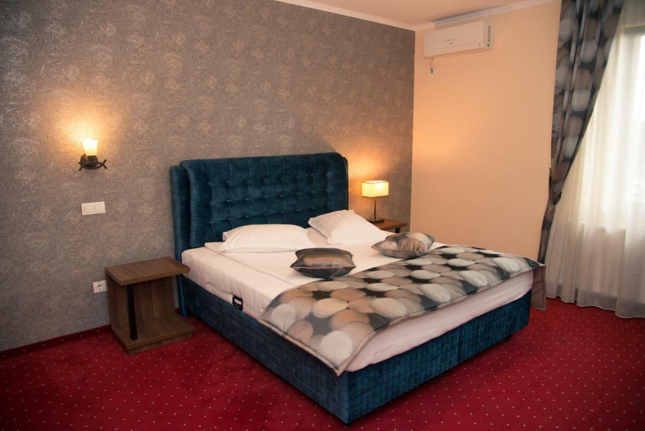 Hotel Stefani Sibiu Bagian luar foto